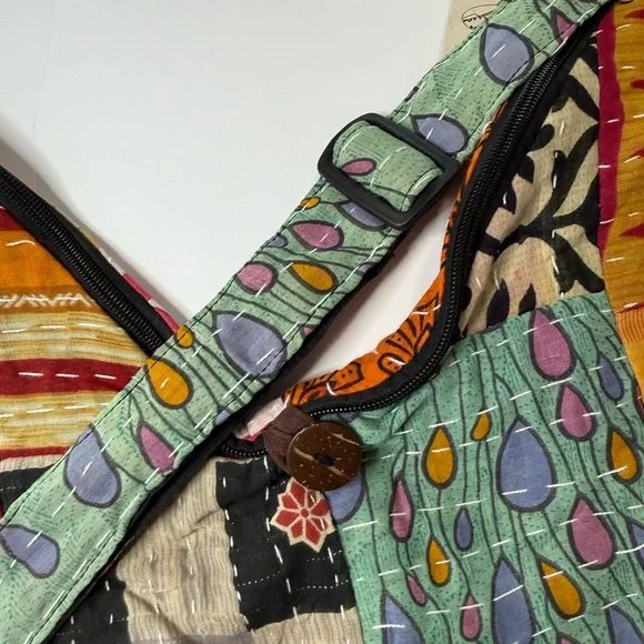 Kantha purse NWT. - Picture 5 of 8